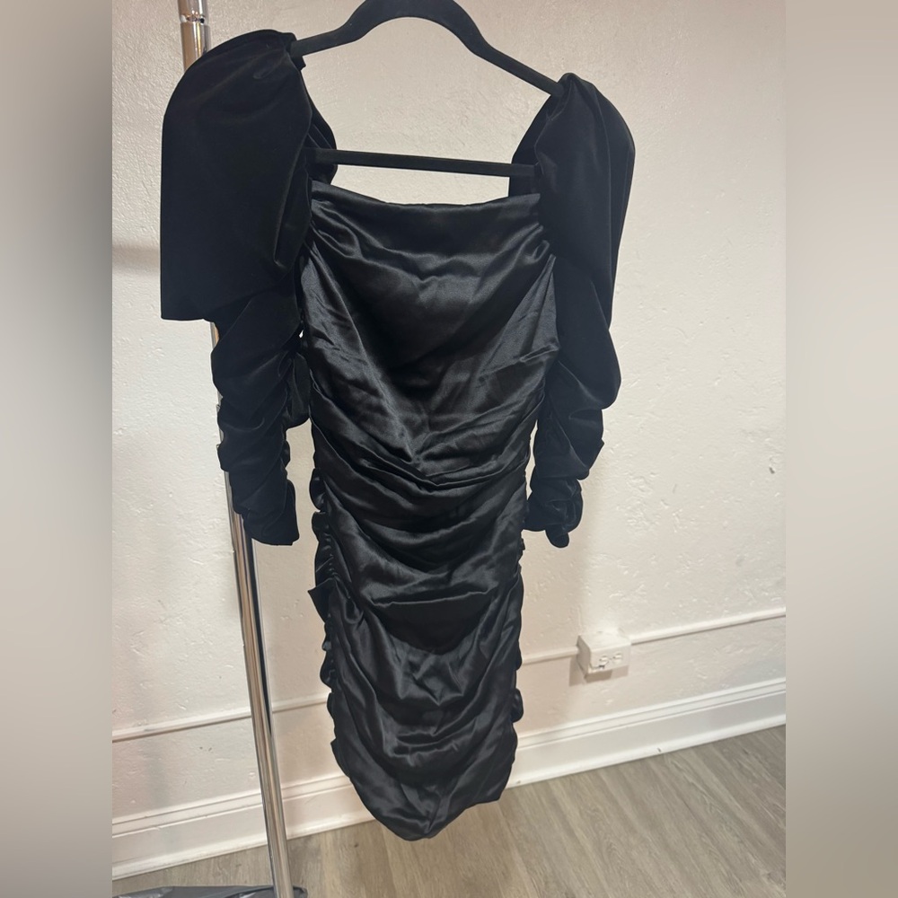 Alice + Olivia Black Satin and Velvet Ruched Mini Dress
